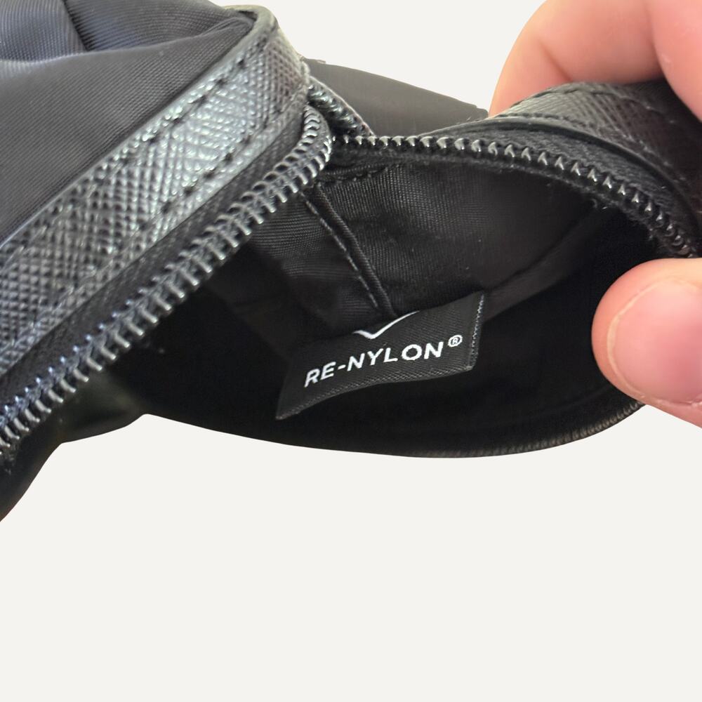 Prada Re-Nylon Triangle Metal Logo Small Pouch Black Made in Italy - Picture 6 of 8